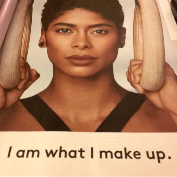 Meet your Posher, Deborah - Picture 2 of 7